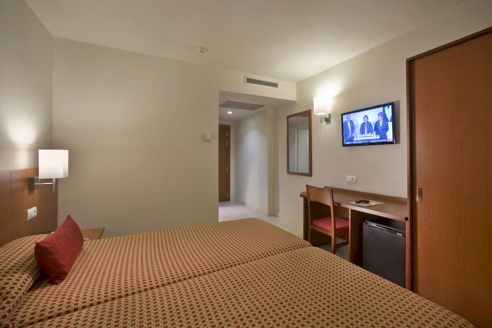 Hotel Mediterraneo Roses Dış mekan fotoğraf