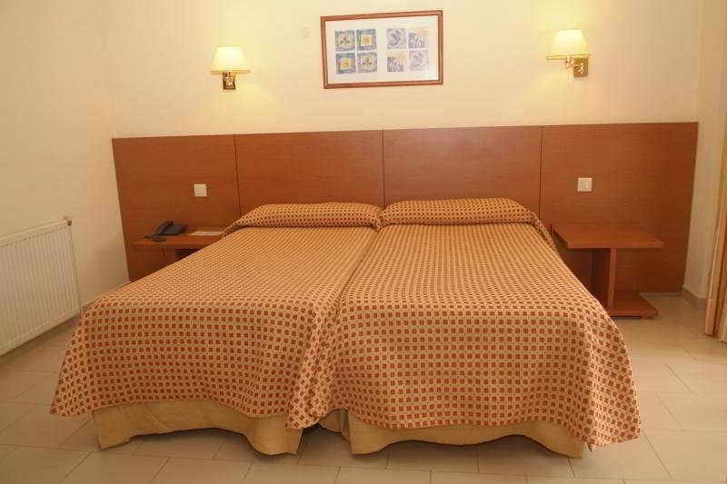 Hotel Mediterraneo Roses Dış mekan fotoğraf